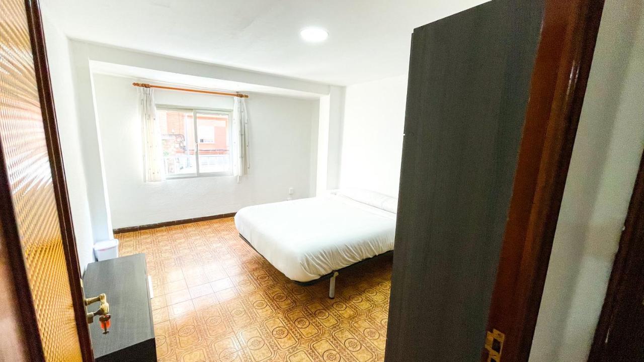 Alojamiento Valencia Apartman Kültér fotó