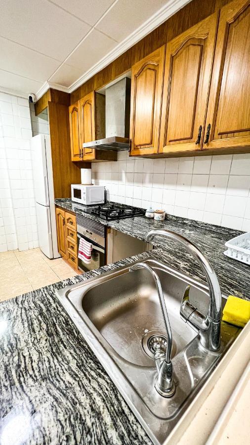 Alojamiento Valencia Apartman Kültér fotó