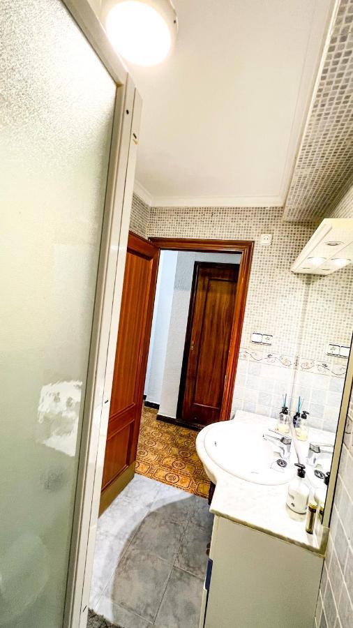 Alojamiento Valencia Apartman Kültér fotó