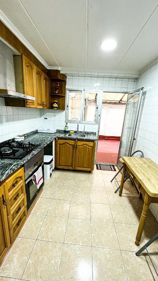 Alojamiento Valencia Apartman Kültér fotó