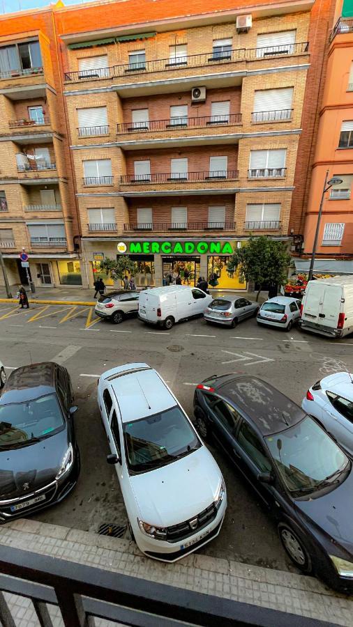 Alojamiento Valencia Apartman Kültér fotó